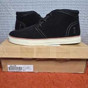 Reserve Footwear Men's Petrus Chukka Boots